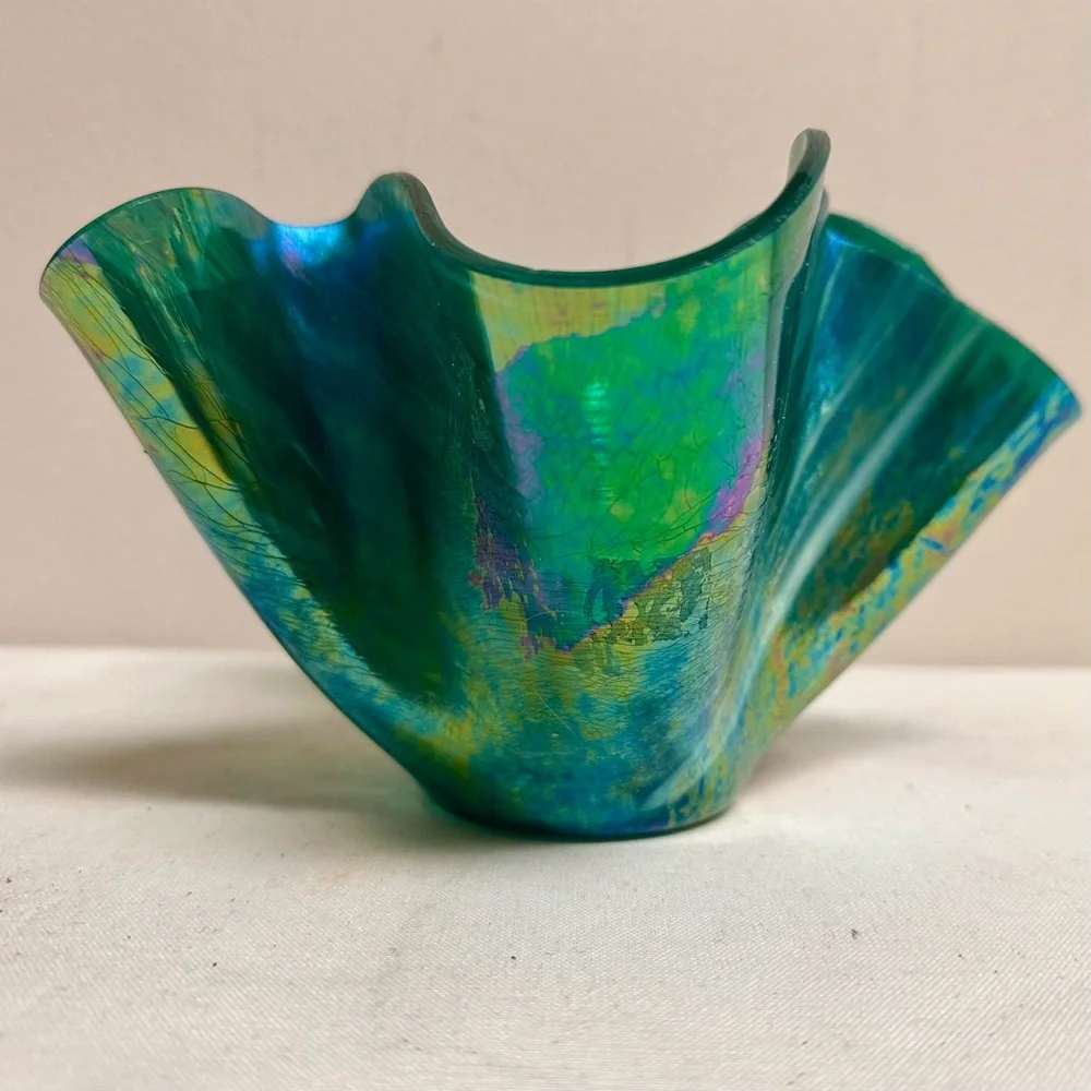 Modernist Iridescent Green and Blue Art Glass Handkerchief Decorative Vase-6”H